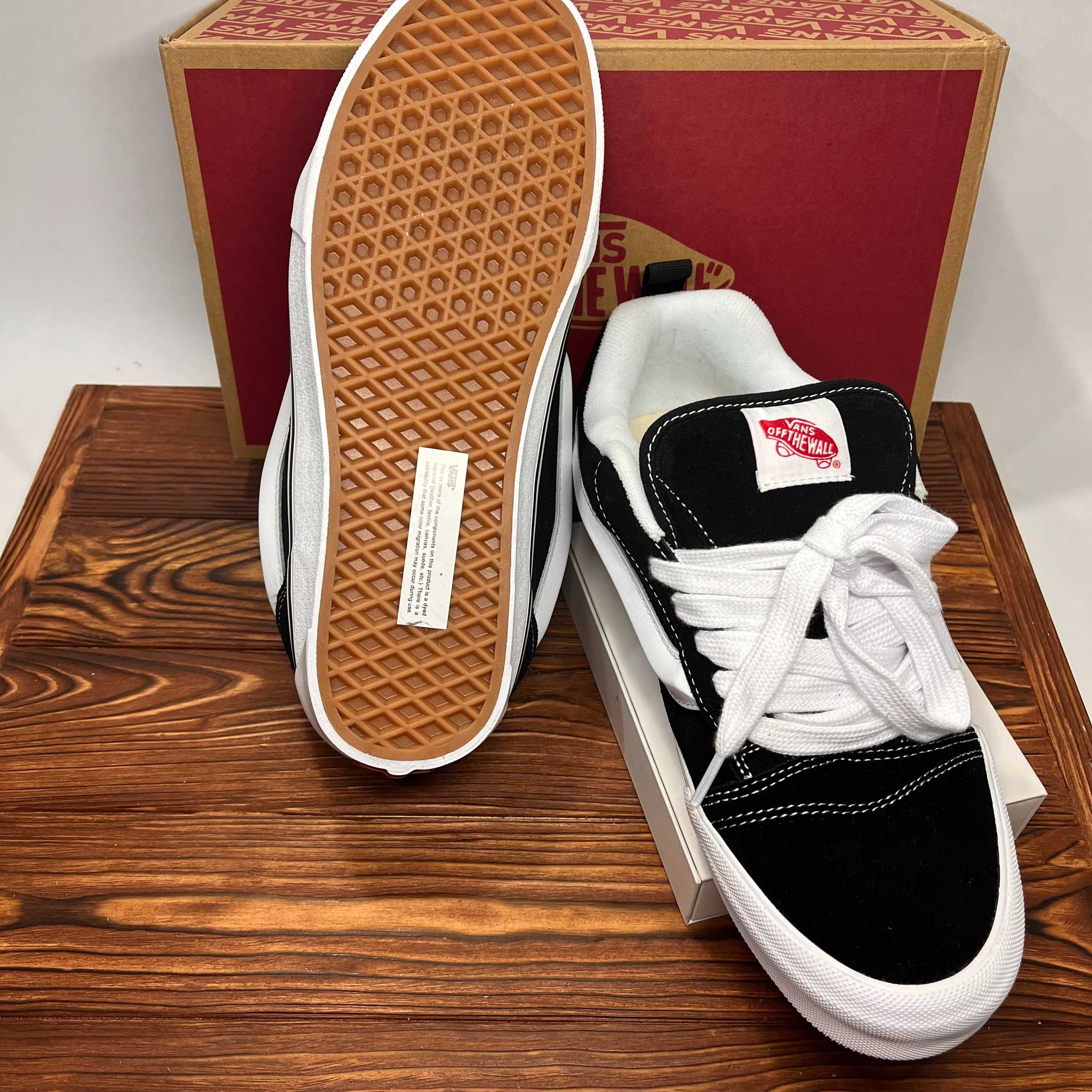 Оригінальні кеди Vans Knu Skool VN0009QC6BT1 |Розмір 42-43 | 27-28см