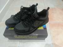 Buty sportowe skechers 45.5