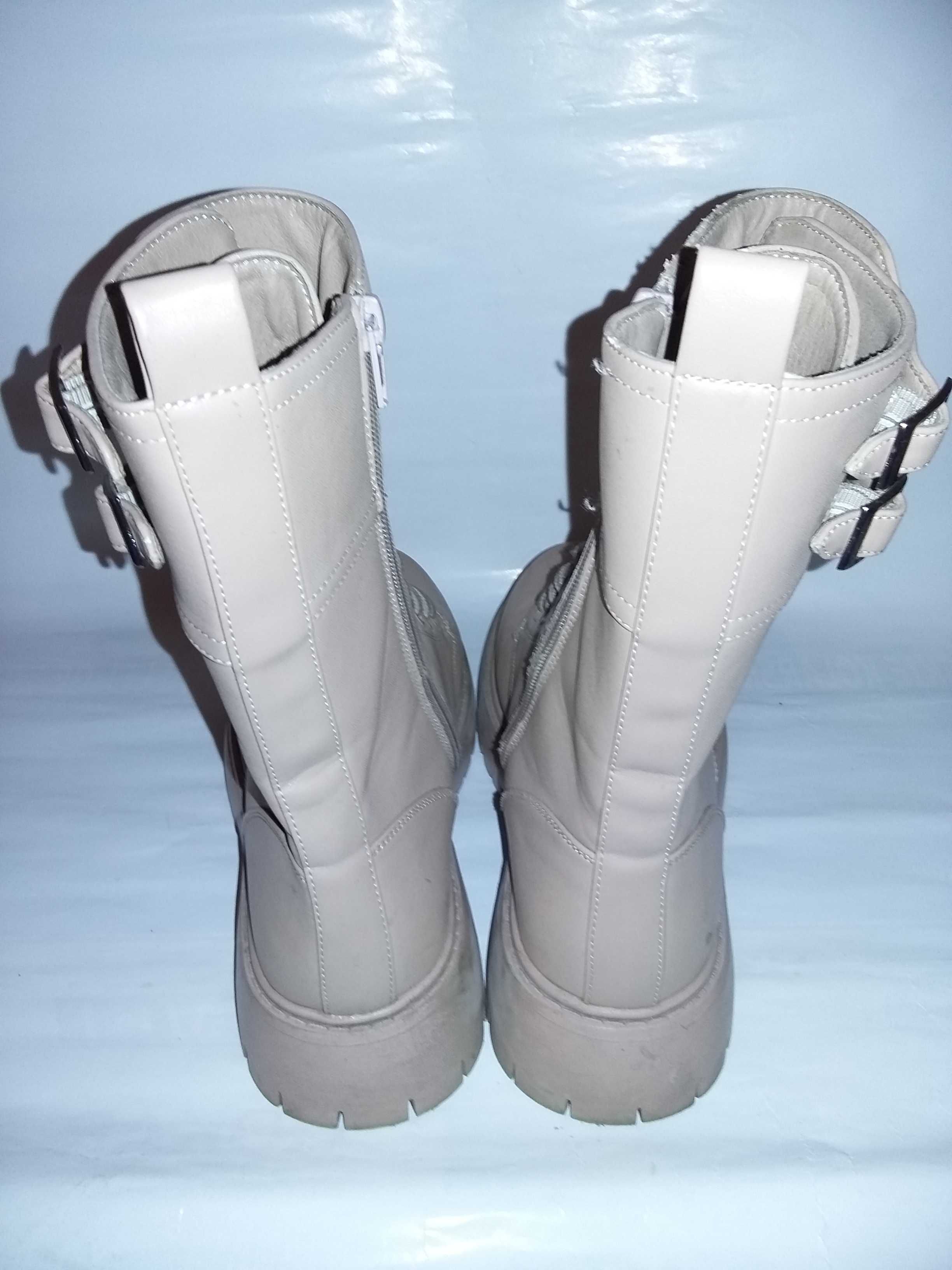 Botki trzewiki glan Reserved 37, opinacze, z zamkiem, 23,6 cm, kozaki