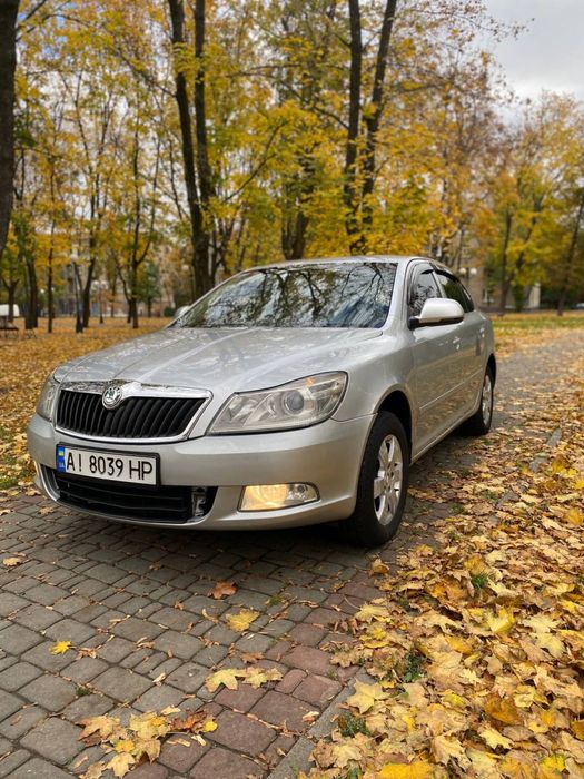 Продам Шкоду Октавия 1.6газ/бенз 2010 год