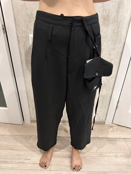 Штани класичні чорні кюлоти 36р