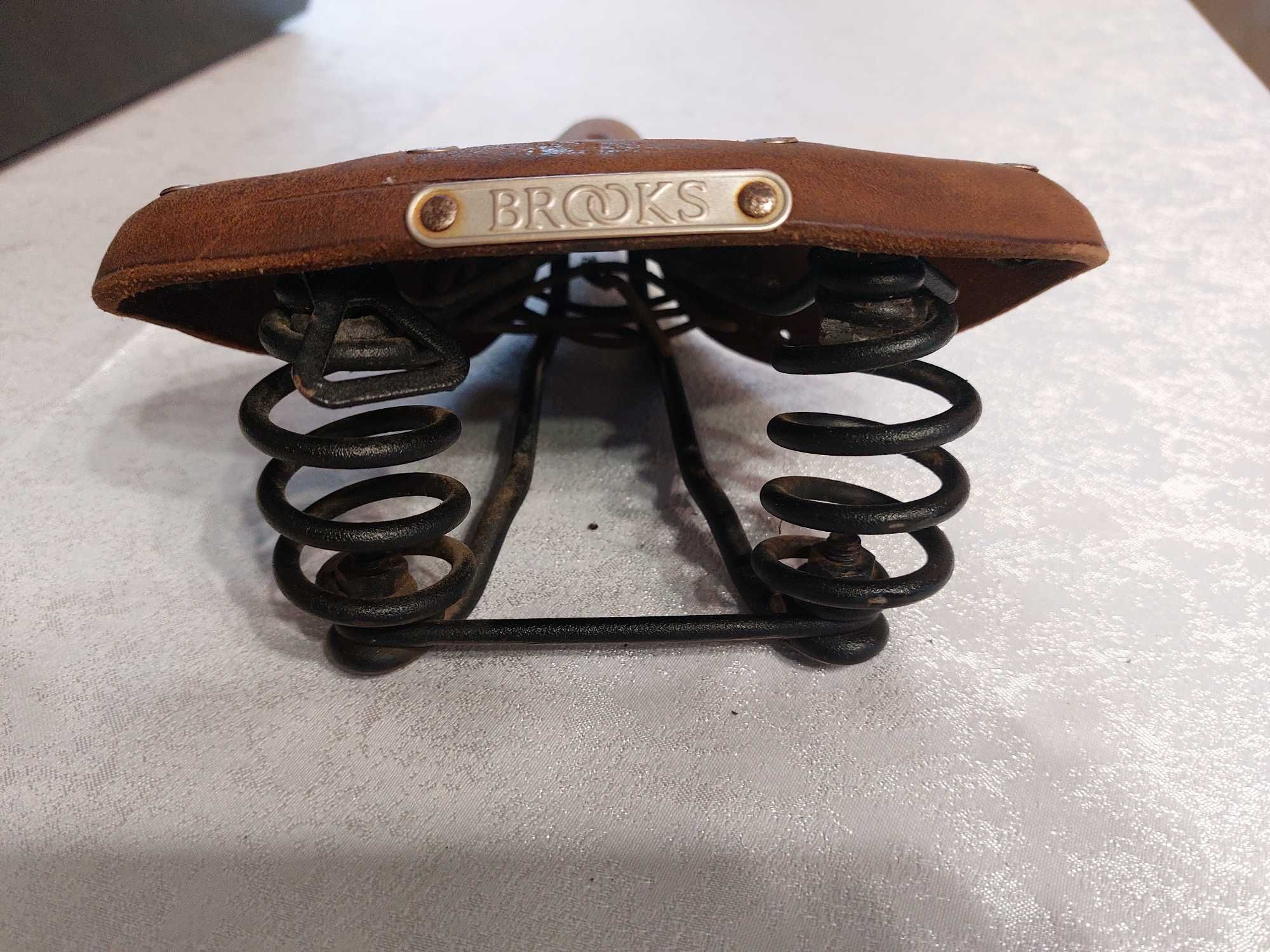 Siodełko rowerowe BROOKS B67S - skóra retro