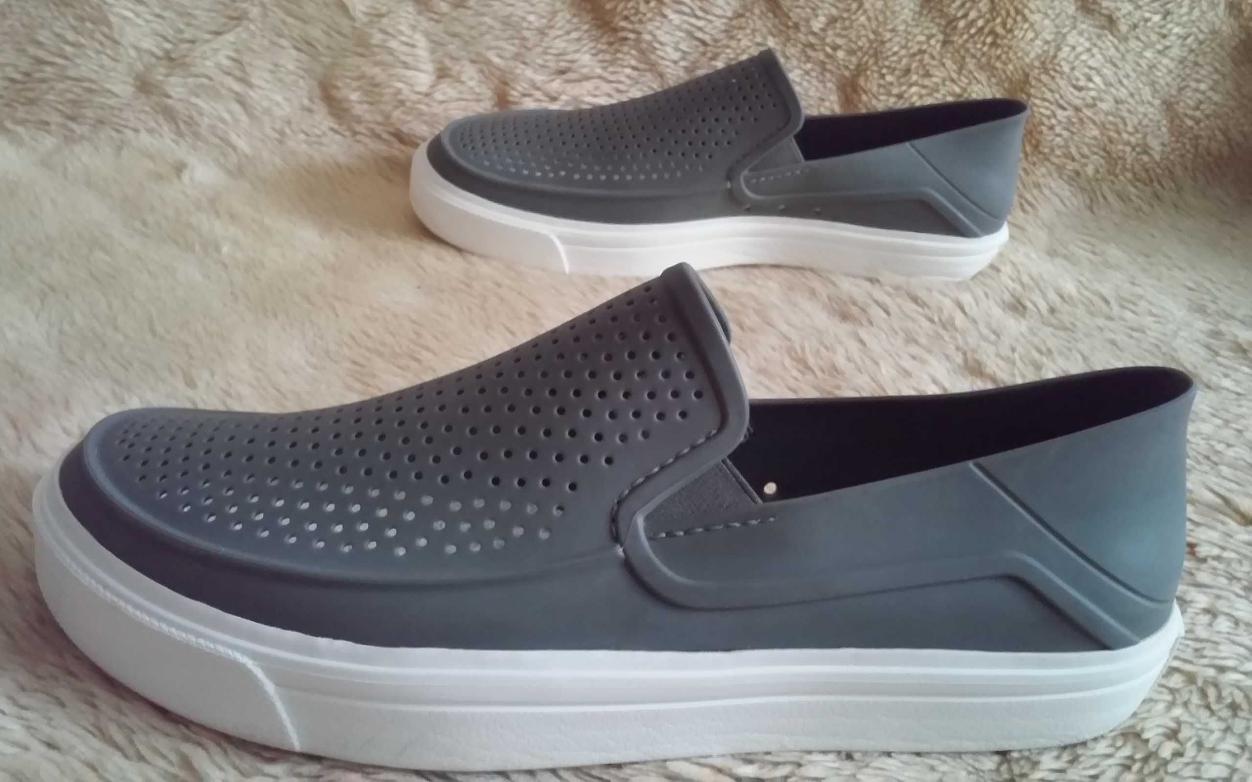 Mokasyny tenisówki Crocs 43 wkładka 28 cm.