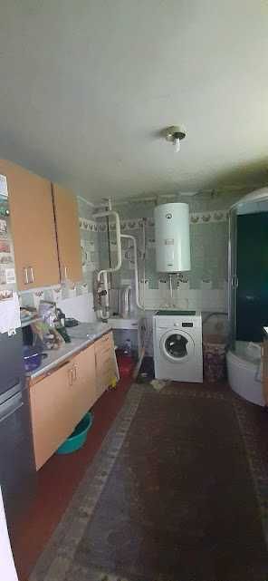 Продам будинок в Фастові.