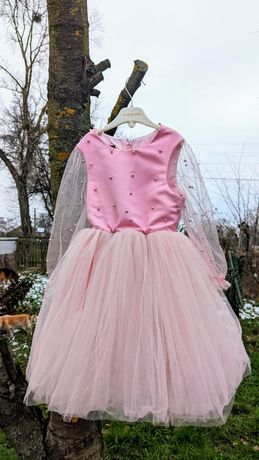 Пишна сукня на дівчинку 3 роки