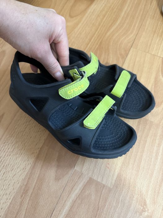 Сандалі босоніжки Crocs C13