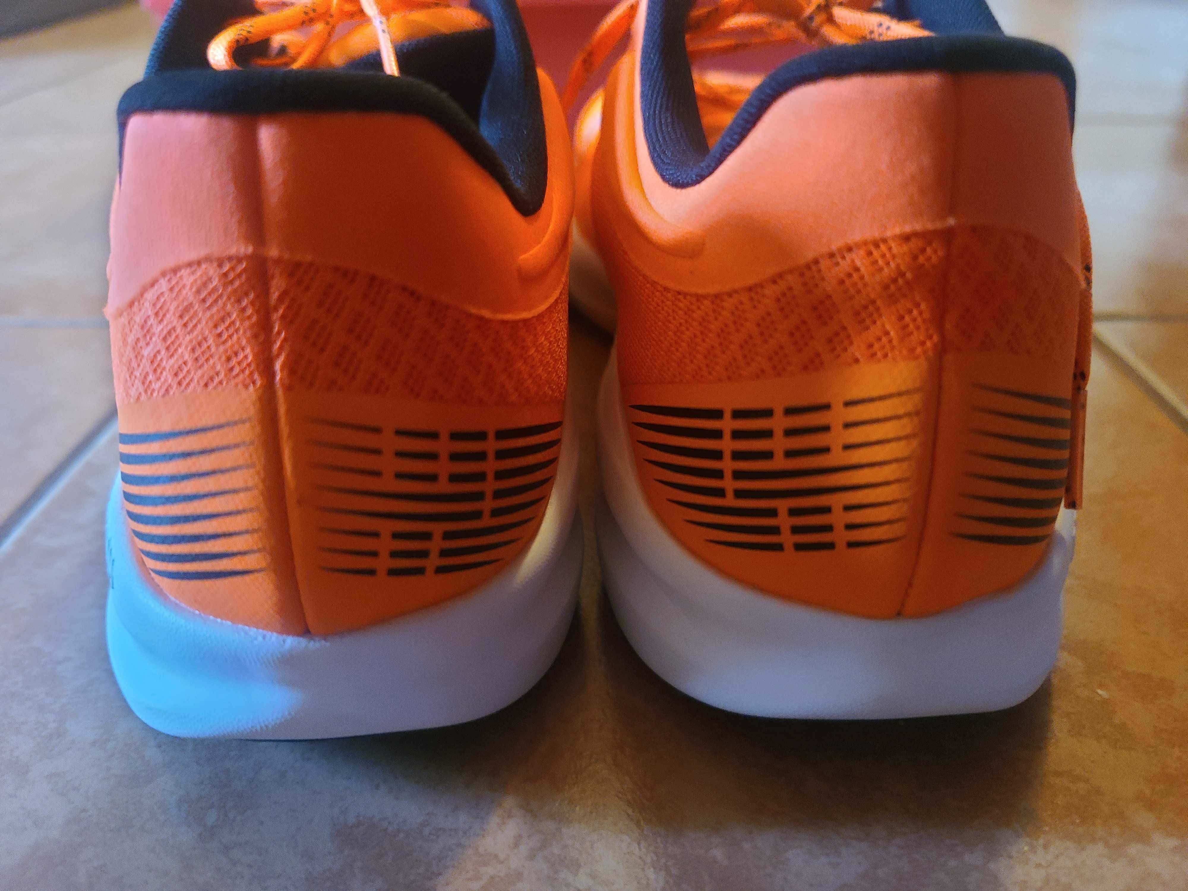 Кросівки чоловічі демісезонні Puma Redeem Profoam р.44,5 оранжеві біг