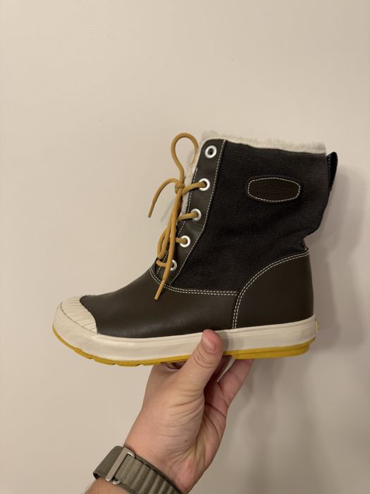 Buty gumowce Śniegowce botki Keen Elsa boot wp w beluga EU39