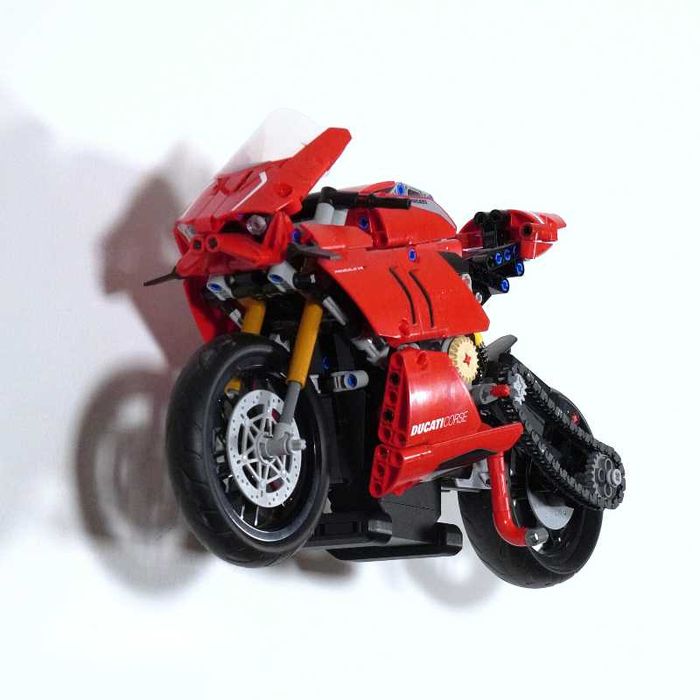 3D Кріплення для LEGO Technic Ducati Panigale V4 R (42107) - Чорний