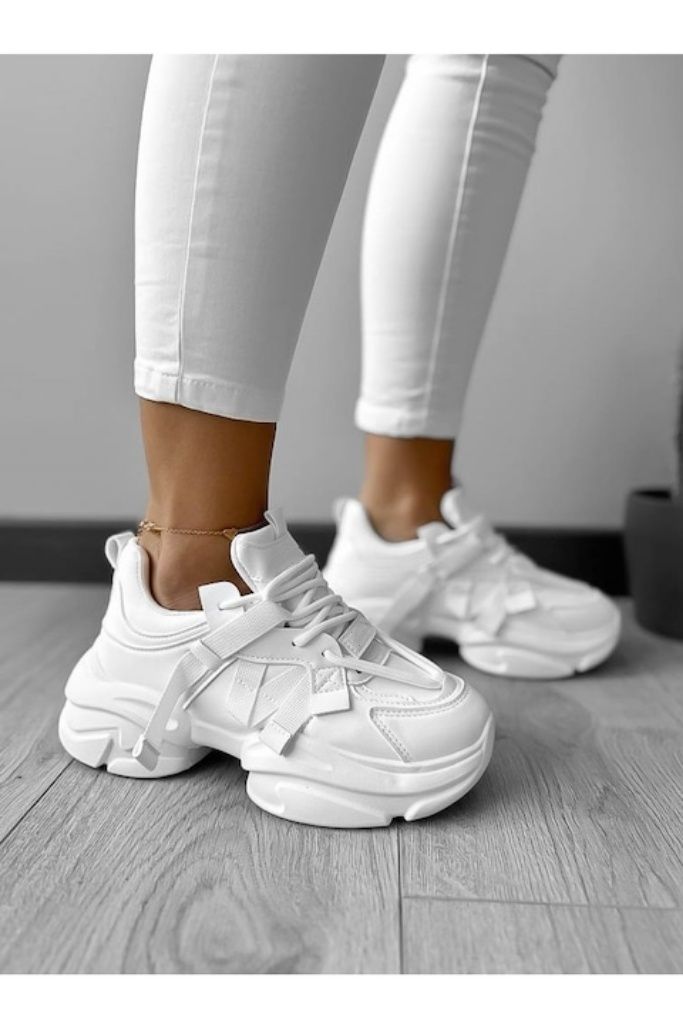 Sneakersy na platformie grubej podeszwie sportowe wiązane sznurowane