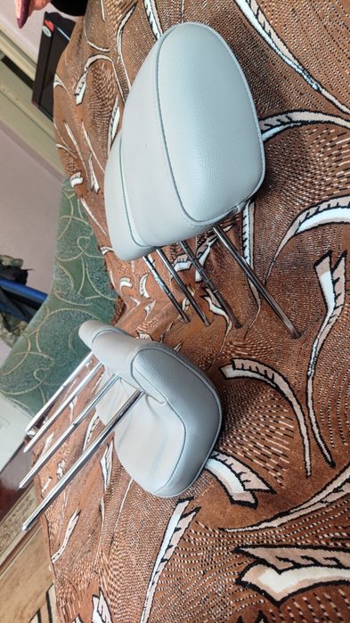 Пiдголовники Hyndai santafe