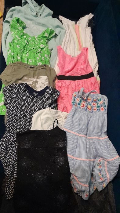 Paka ubrań  zestaw 134-146 dziewczynka