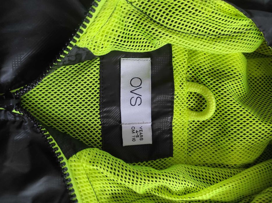 Продам курточку дощовика