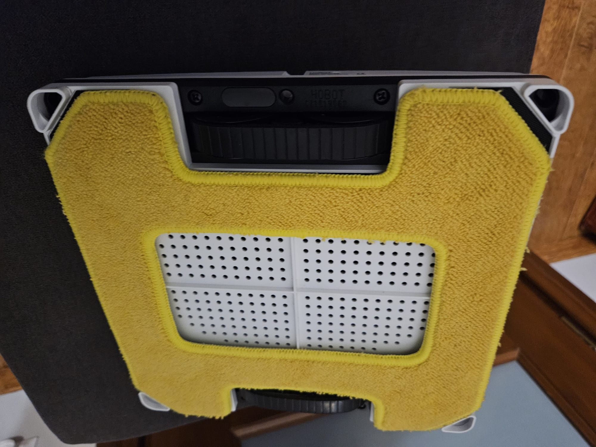 Robot do czyszczenia / mycia okien HOBOT 268