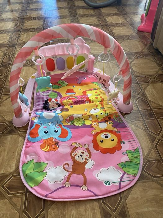 Дитячий розвиваючий килимок з піаніно