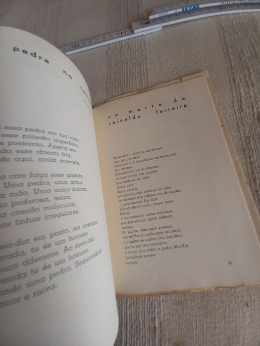 Primeira edição de poesia de Rui Knopfli
