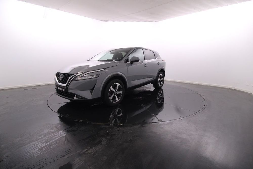 Nissan Qashqai 1.3 DIG-T N-Connecta LED Xtronic