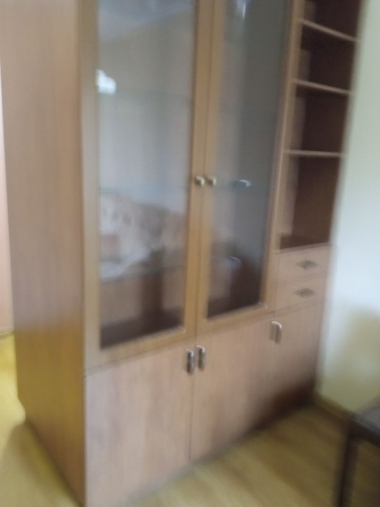 Сдам 2-комнатную квартиру, пл. Освобождения, Кривой Рог, долгосрочно