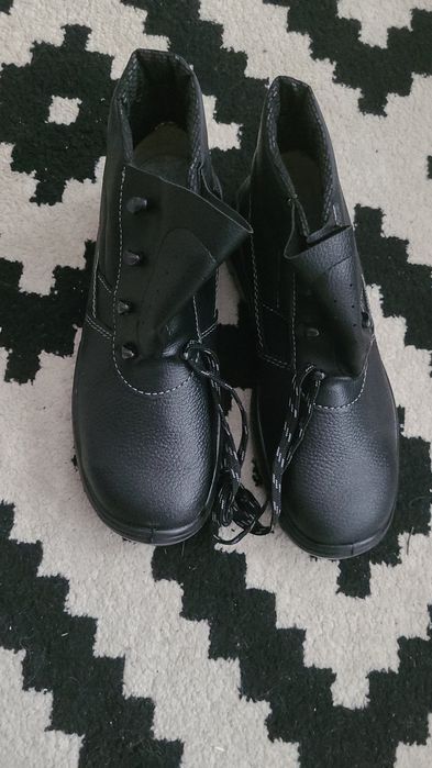 Buty robocze z kapką nowe