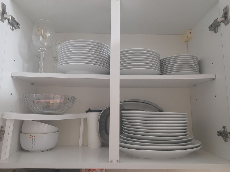 Armário de cozinha branco