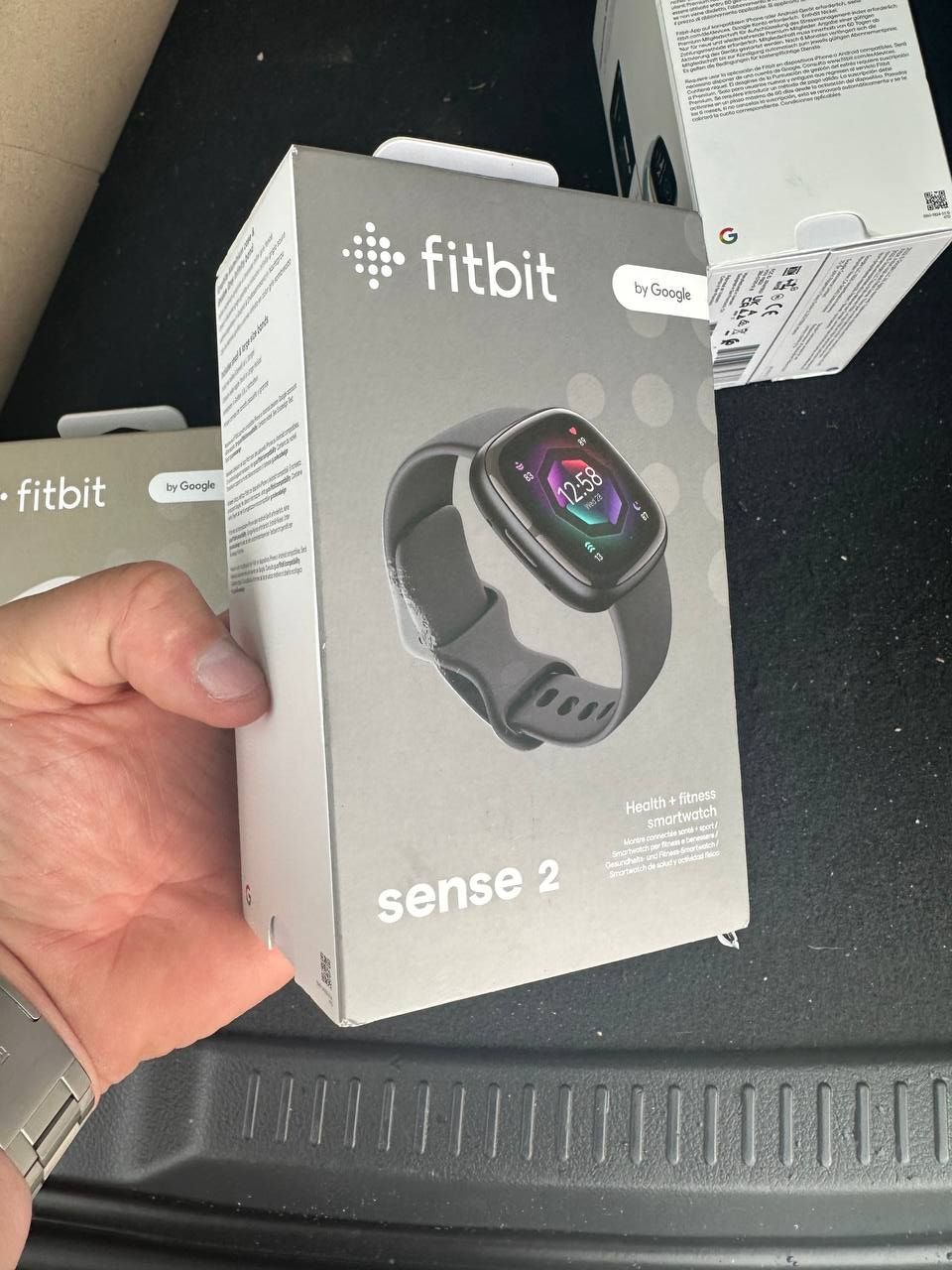Nowe zaplombowane Fitbit Sense 2 różne kolory