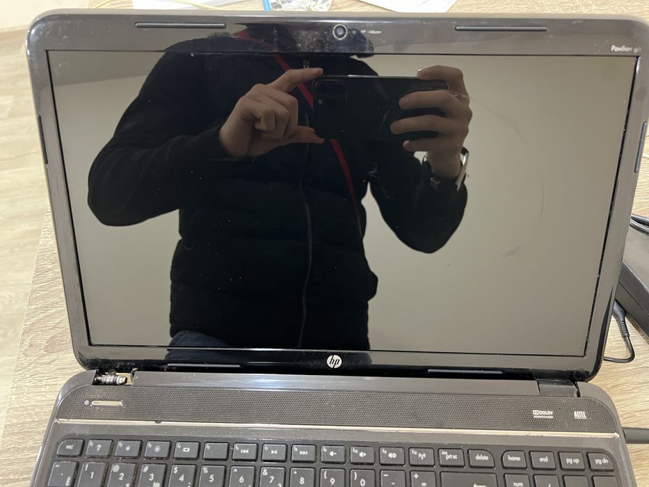 Срочно hp ноутбук