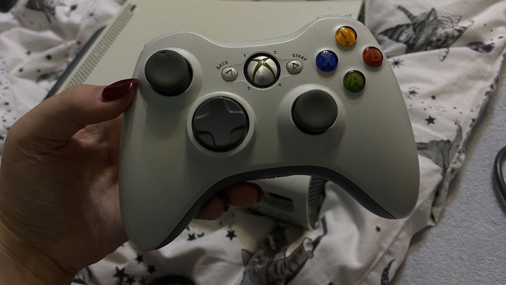 XBOX360 в хорошому стані