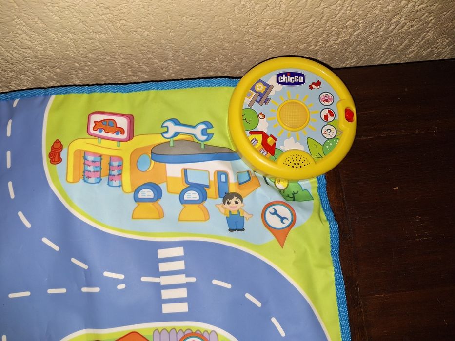 Tapete interactivo infantil chicco