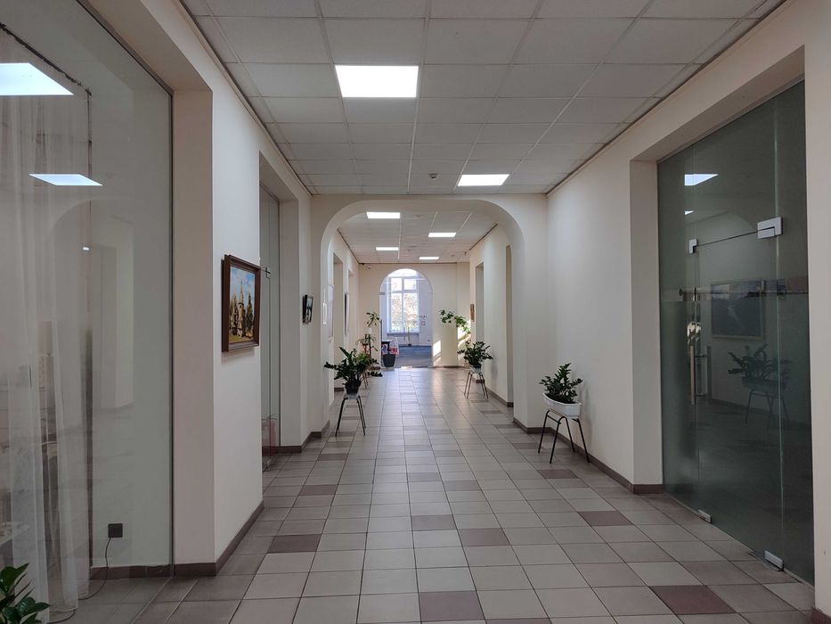 Оренда ТЦ «Будинок та інтер'єр» 155м2. Червоний лінія. Власник