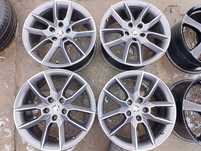 Skoda Octavia RS felgi aluminiowe 18 cali ładne proste z Niemiec