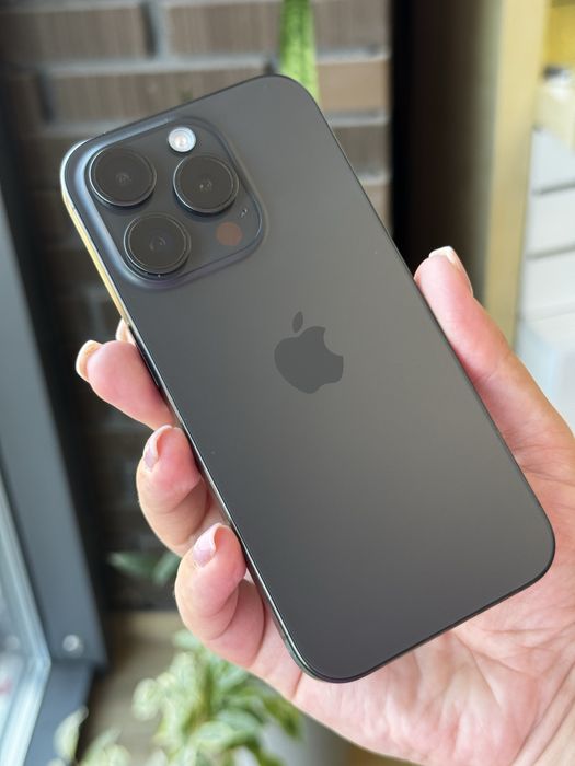 Iphone 15 pro, akb 94% - 128 gb