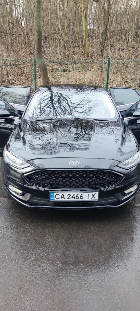 Ford Fusion 2018 2.5 газ/бензин