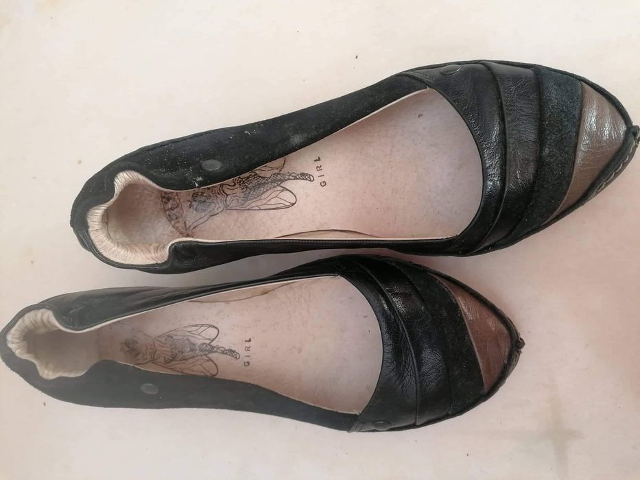 Sapatos camurça fly