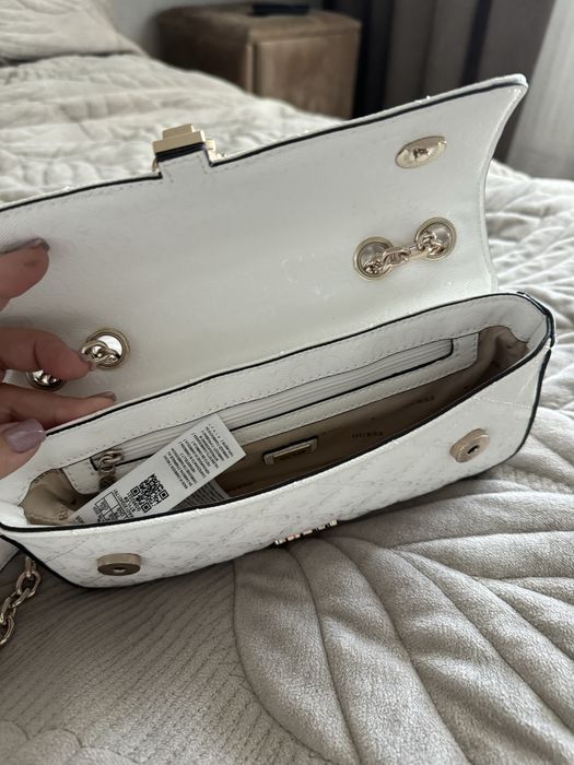 Сумка жіноча Guess