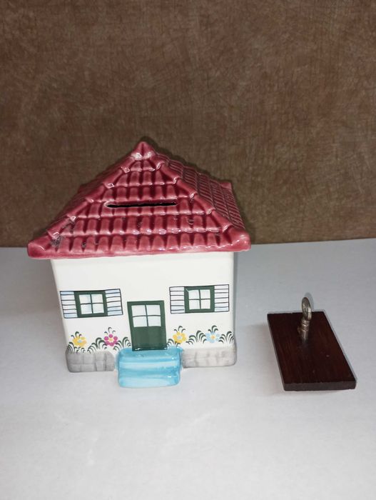 Casa mealheiro antiga (Secla)