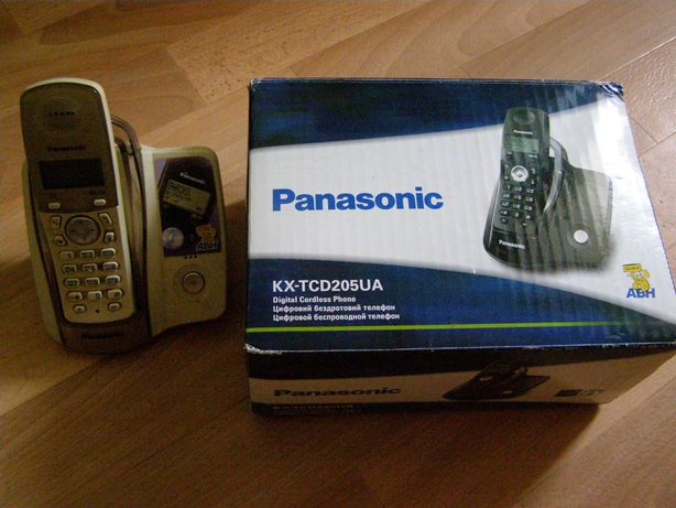 Радиотелефон Panasonic KX - T-CD205 UA