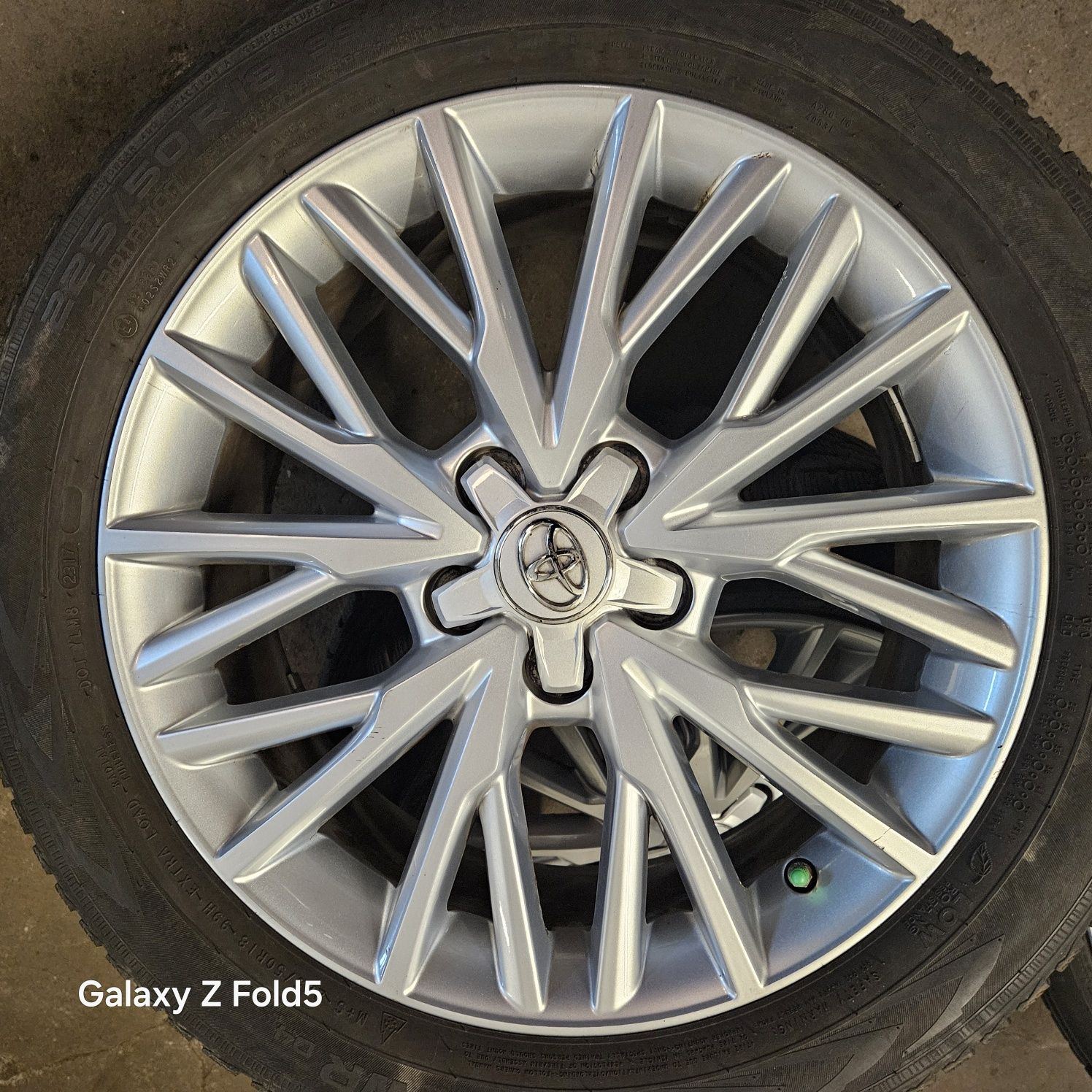 Alufelgi 18 Toyota CHR Yaris Cross 5x114,3 ET50 TPMS, 7jx18"
