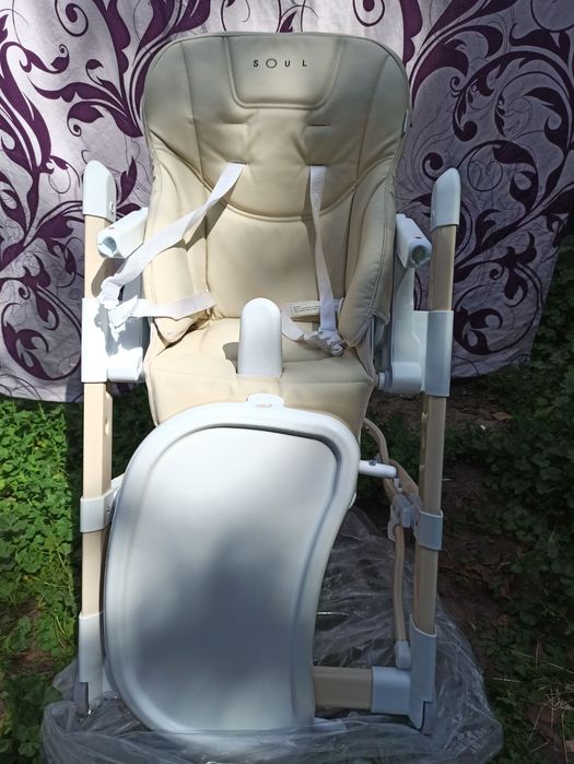 Продам срочно стульчик для кормления