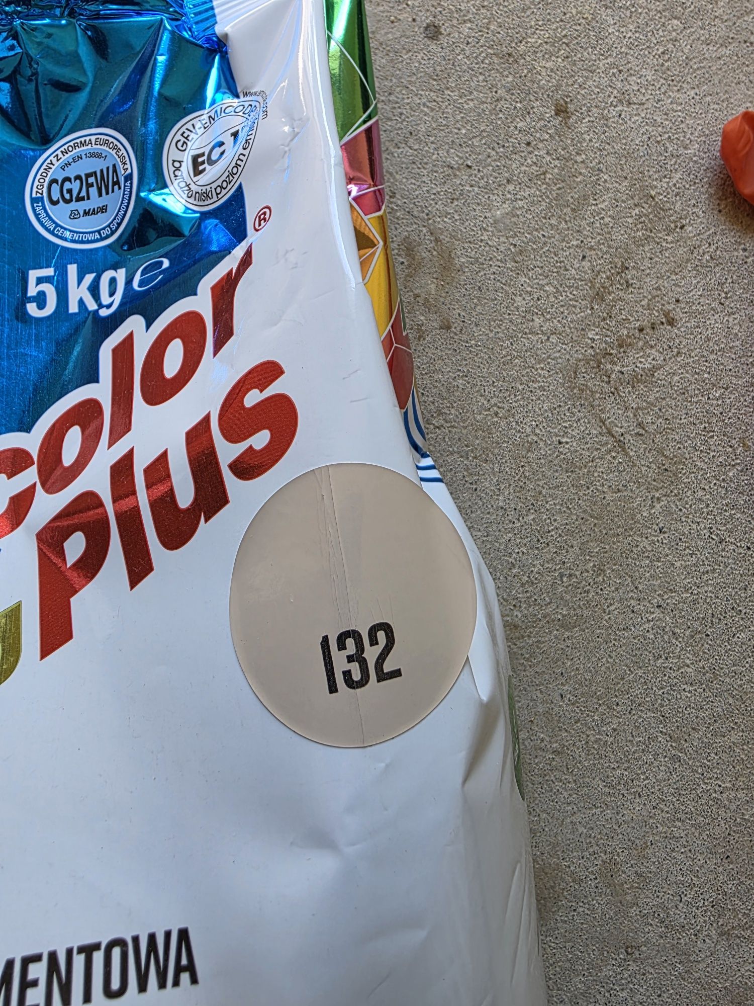 Fuga MAPEI ultracolor plus