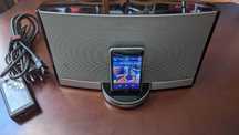 Bose SoundDock & Apple iPod 3rd Generation 64GB