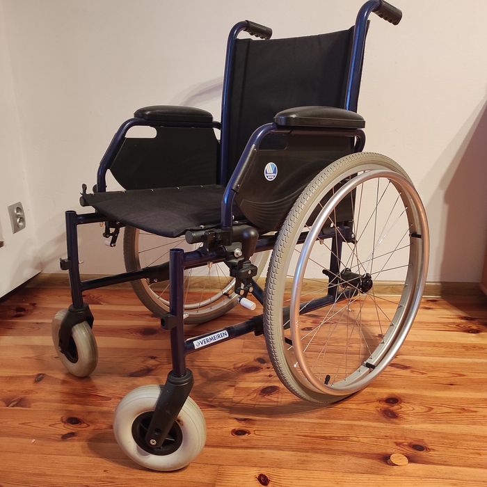 Wózek inwalidzki 24 kompletny