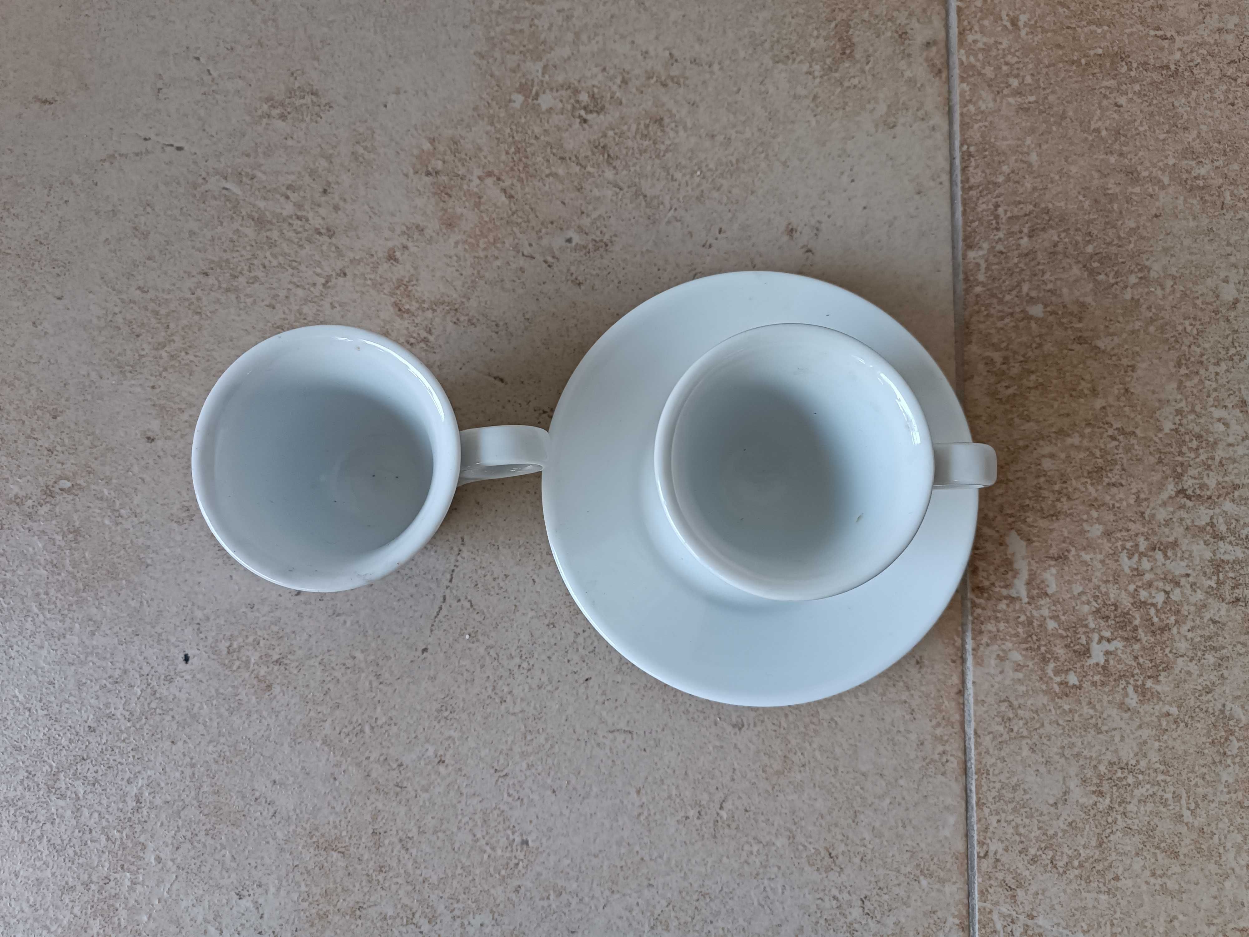 Zestaw 6 filiżanek i 4 podstawek Lavazza NOWE