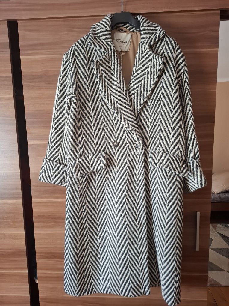 Płaszcz timeless nowy w jodełkę M/L