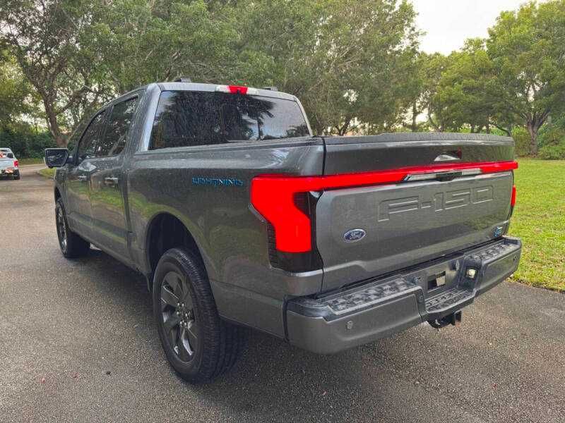 2022 Ford F-150 Lightning