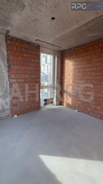 Продаж 2-к 75м2 ЖК Славутич 2.0 метро 2 хв вул зарічна будинок здано