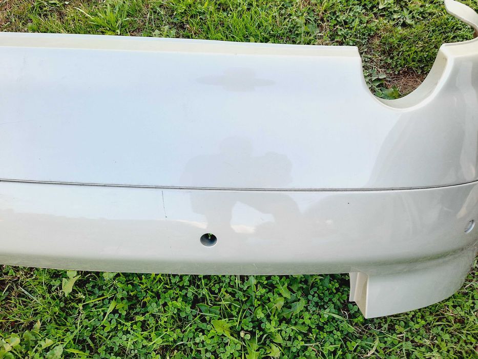 LY1X Audi A4 B6 sedan zderzak tył na 2 rury wydechowe V6 PDC