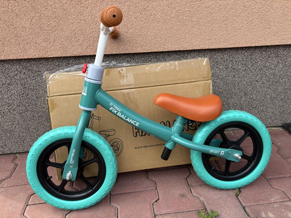 Rowerek biegowy 2kg trike fix balance