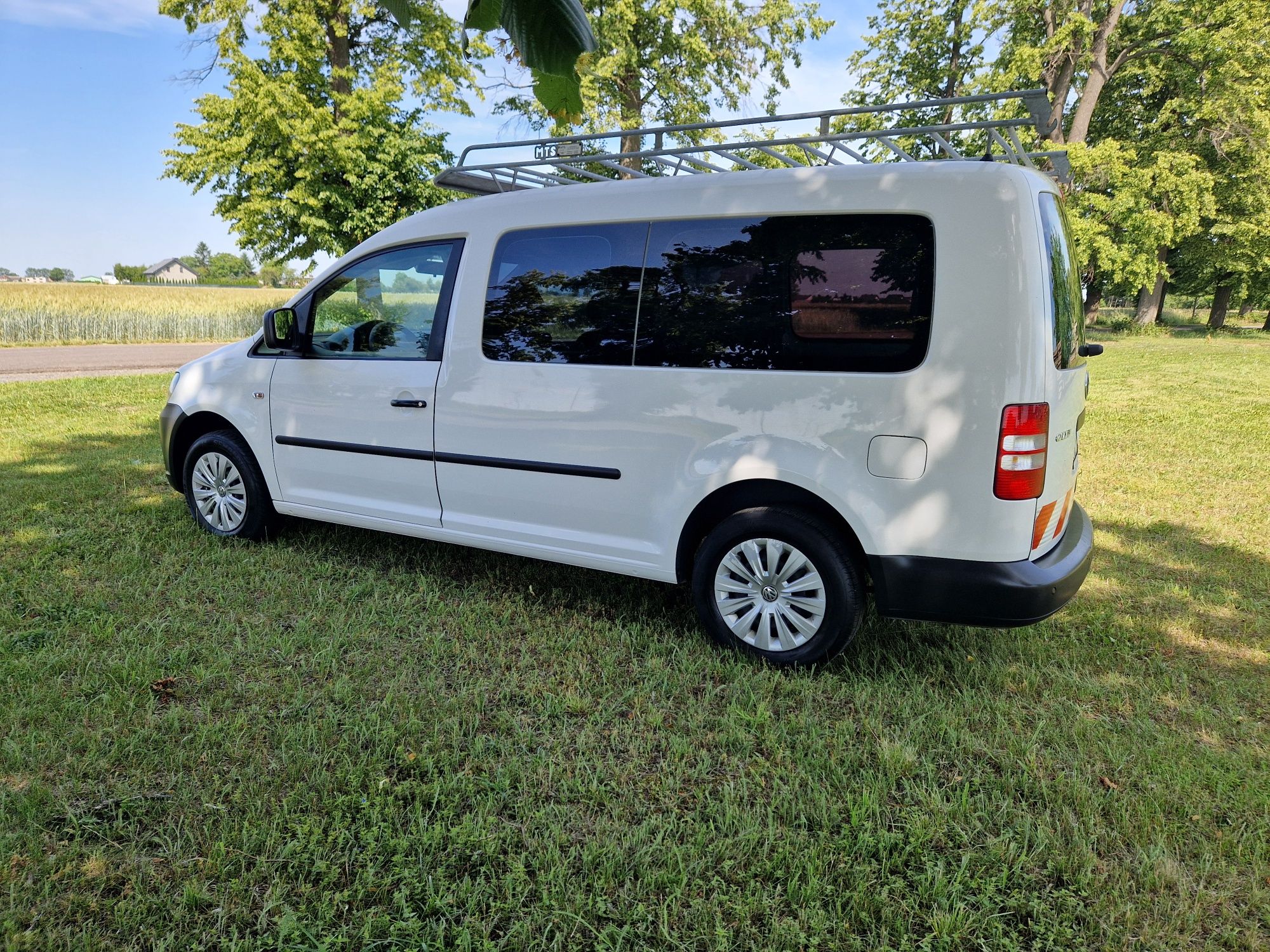 Vw Caddy 2015r 1.6 TDI long maxi 5 osobowy