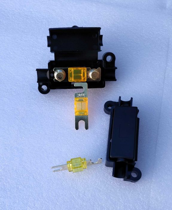 Porta-fusíveis e Fusíveis de 20/30/40/50/60/80/100 Amp