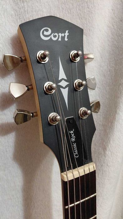 Електрогітара Cort CR100